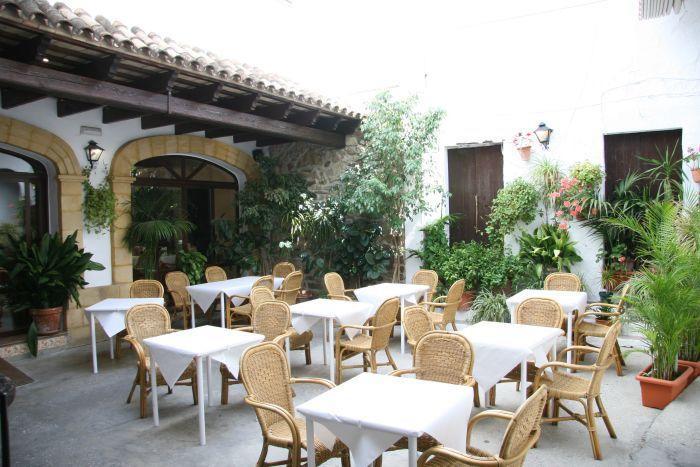 קוניל דה לה פרונטרה Hostal Torre De Guzman מראה חיצוני תמונה