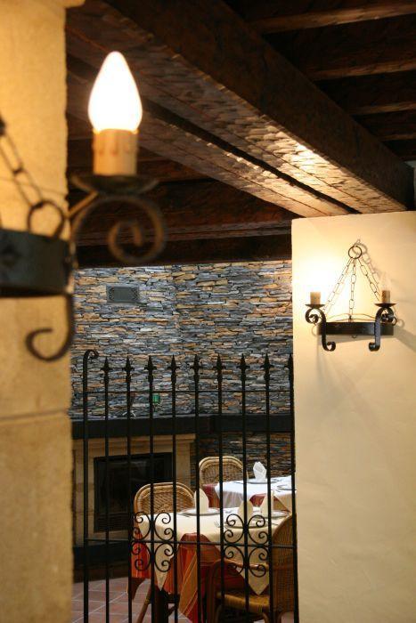 קוניל דה לה פרונטרה Hostal Torre De Guzman מראה חיצוני תמונה
